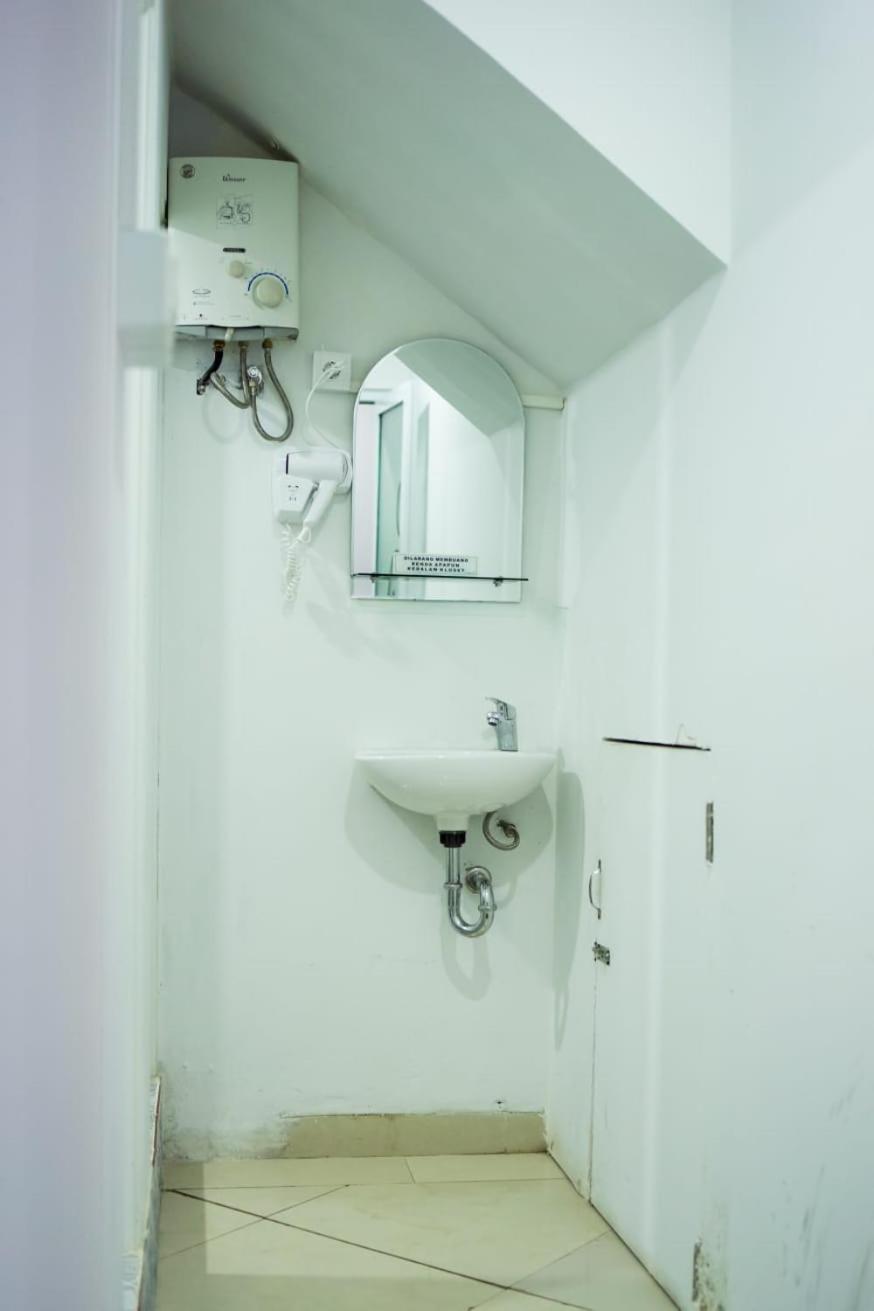 Kareem Syariah Hostel Bukittinggi Zewnętrze zdjęcie