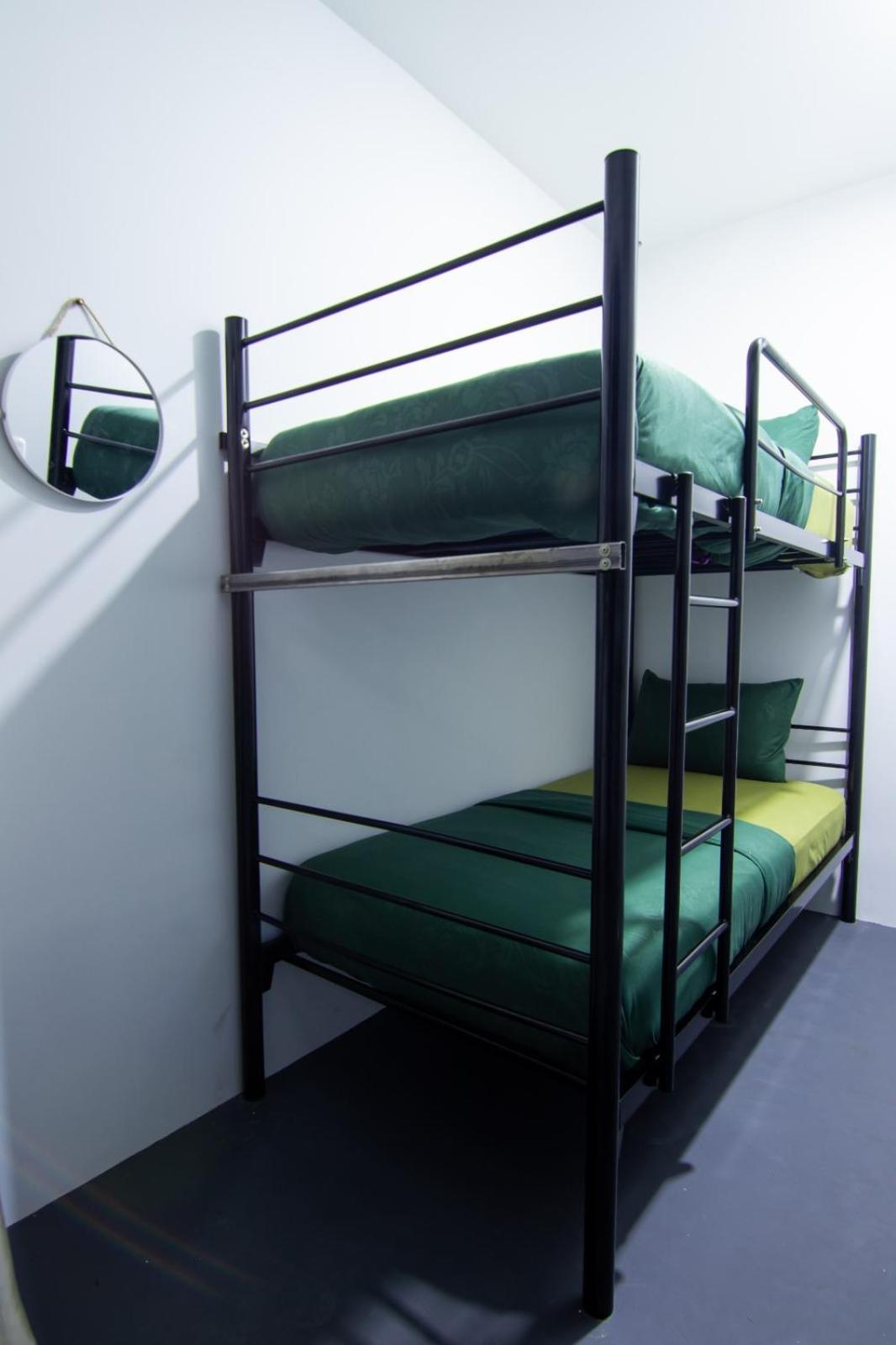 Kareem Syariah Hostel Bukittinggi Zewnętrze zdjęcie